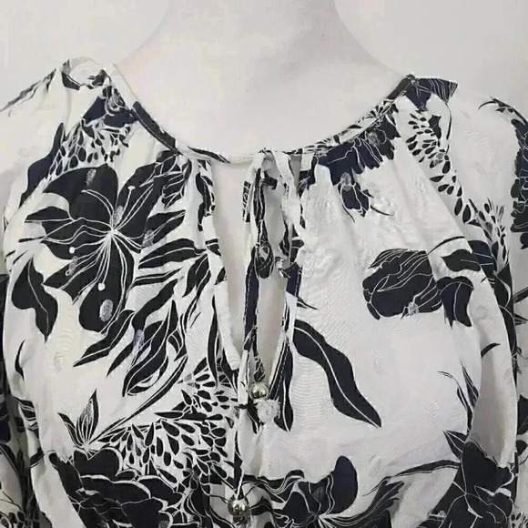 Harve Benard Floral Half Sleeve Keyhole Women's Blouse L - Picture 5 of 8